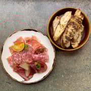 Billie H. Bistro & Bar