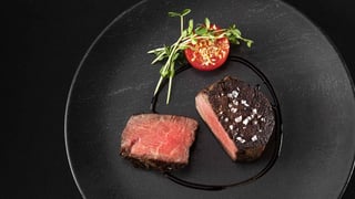 Hank's Fine Steaks & Martinis