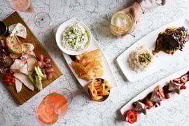 Blanc Champagne Bar